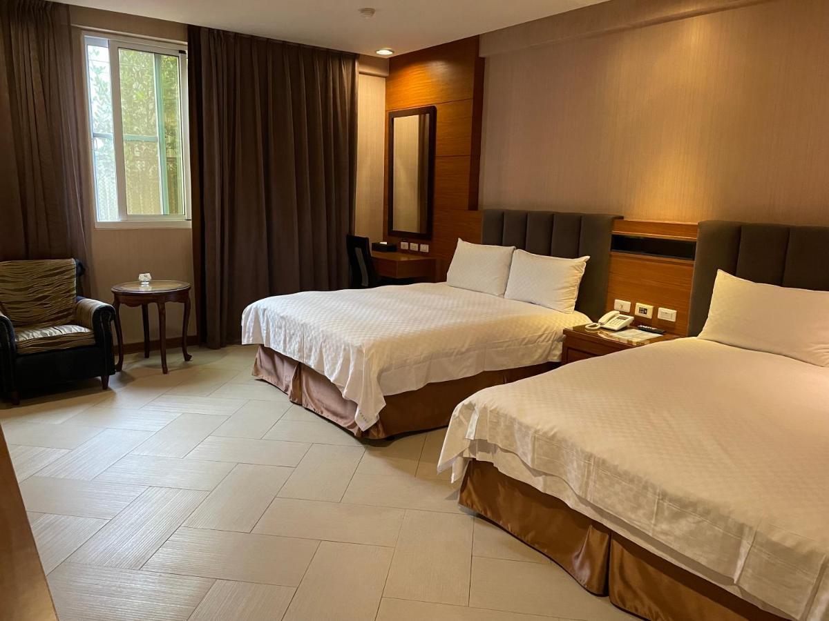 Chia Shih Pao Hotel Taibao Экстерьер фото