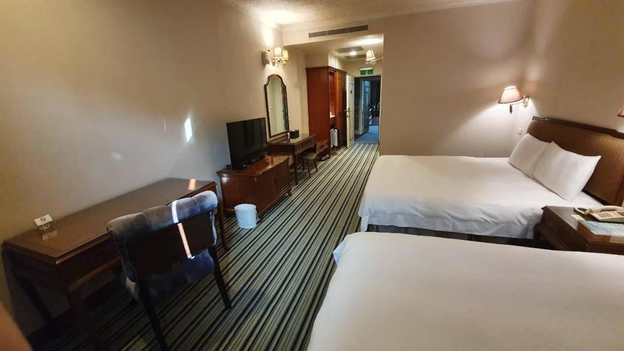 Chia Shih Pao Hotel Taibao Экстерьер фото