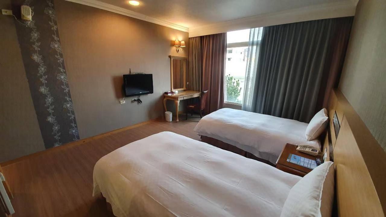 Chia Shih Pao Hotel Taibao Экстерьер фото