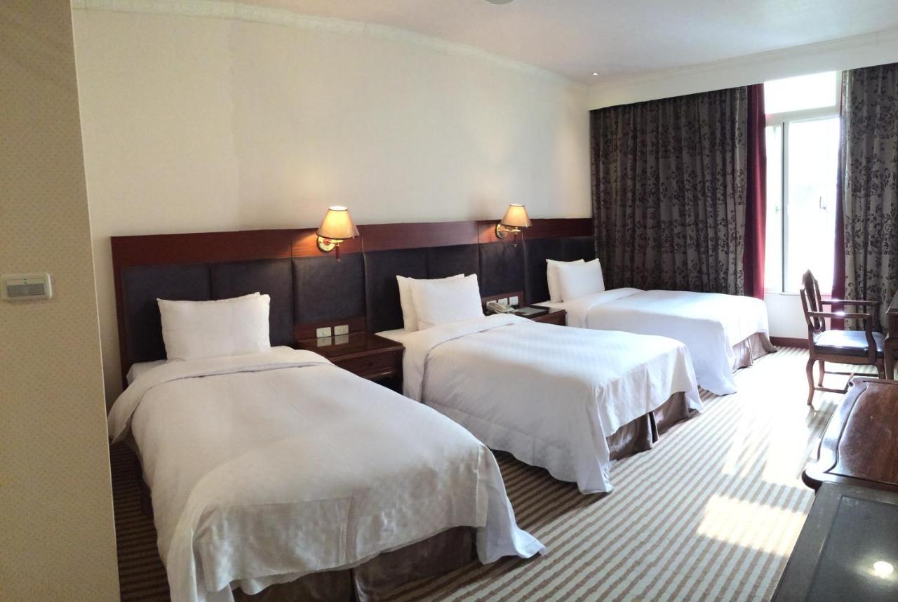 Chia Shih Pao Hotel Taibao Экстерьер фото